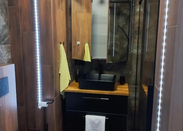 Orlando W Porto 350m Od Morza *